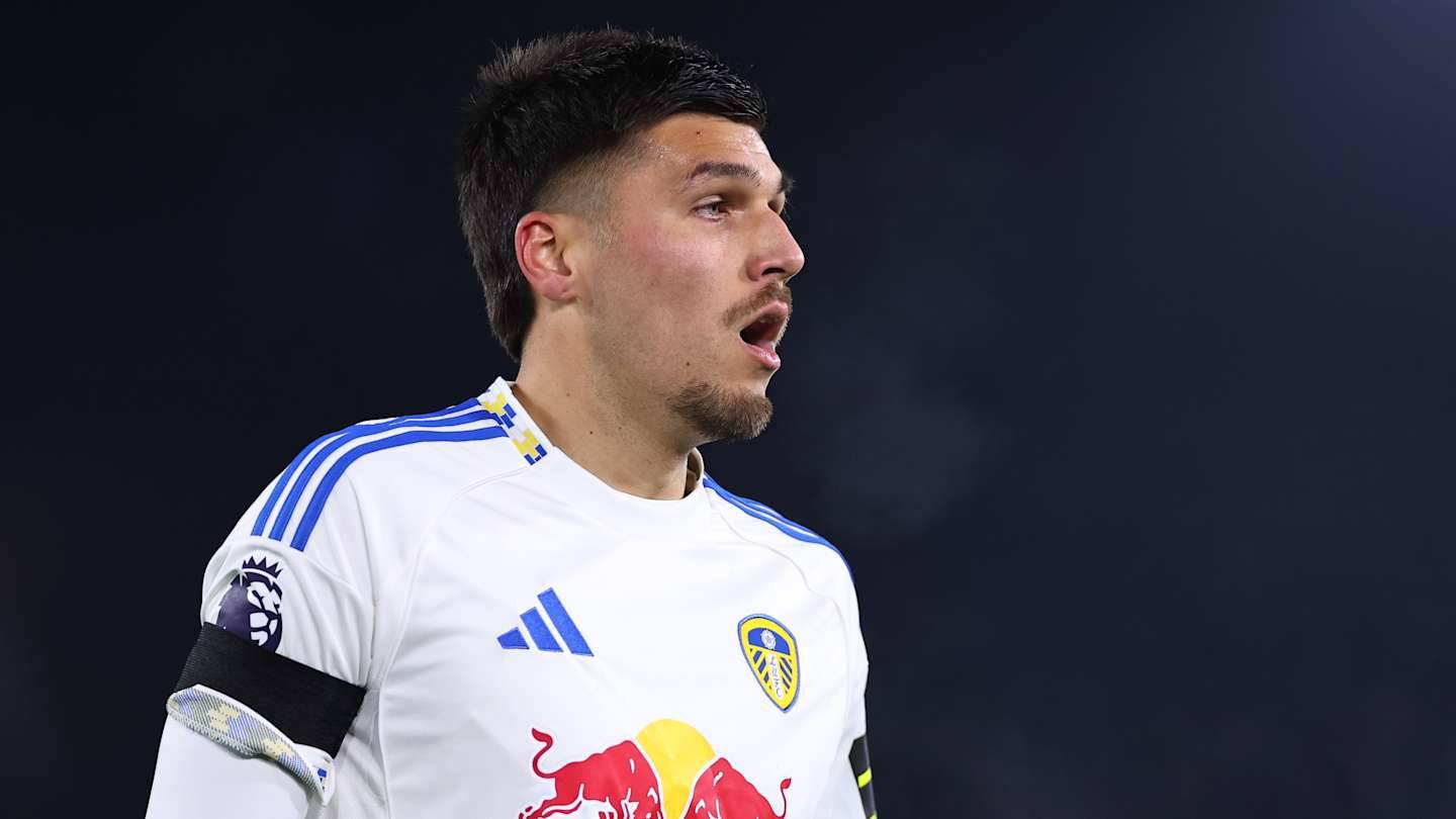 Celtic rival is scheming to steal the perfect striker replacement