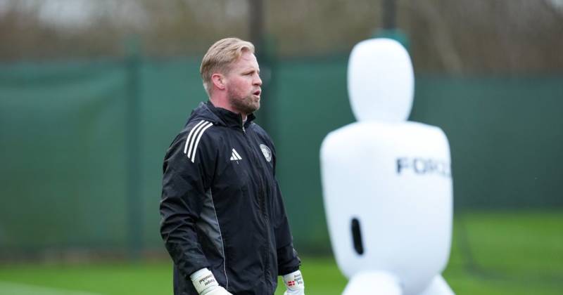 Kasper Schmeichel is still Celtic’s number one as Stiliyan Petrov delivers unequivocal answer to Sinisalo question