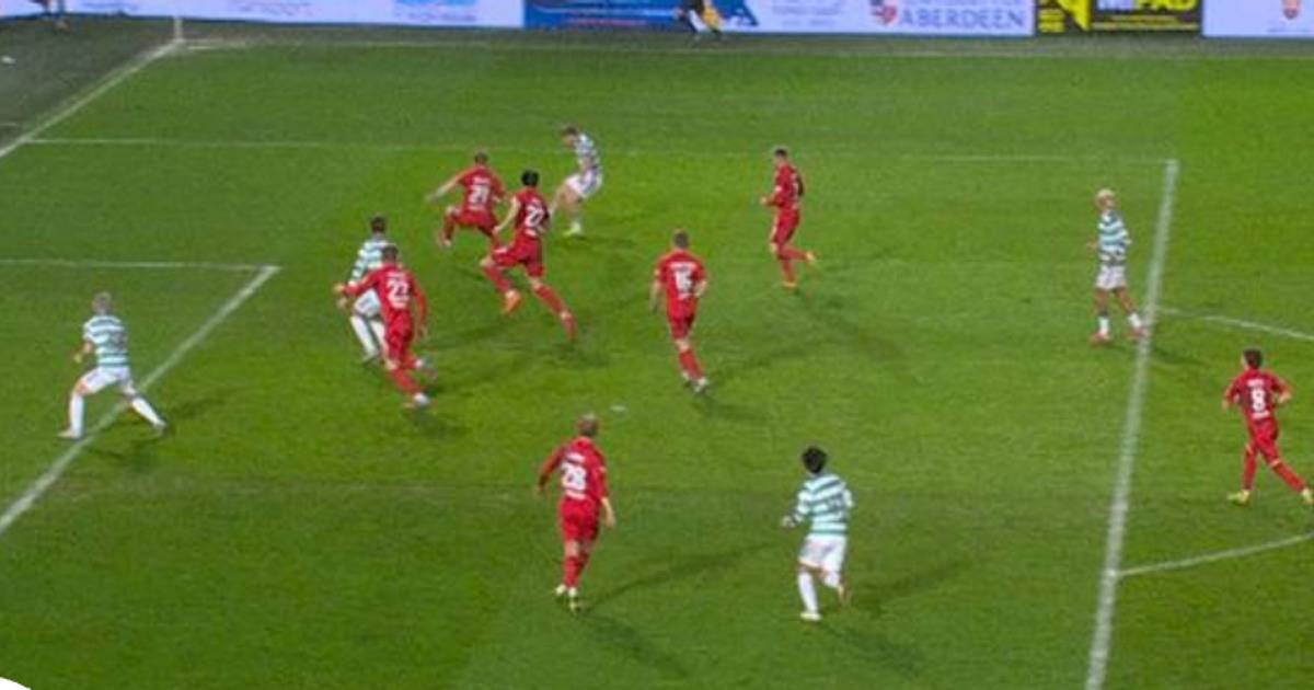 Aberdeen explode at Celtic VAR decision as Peter Leven rages at one line call