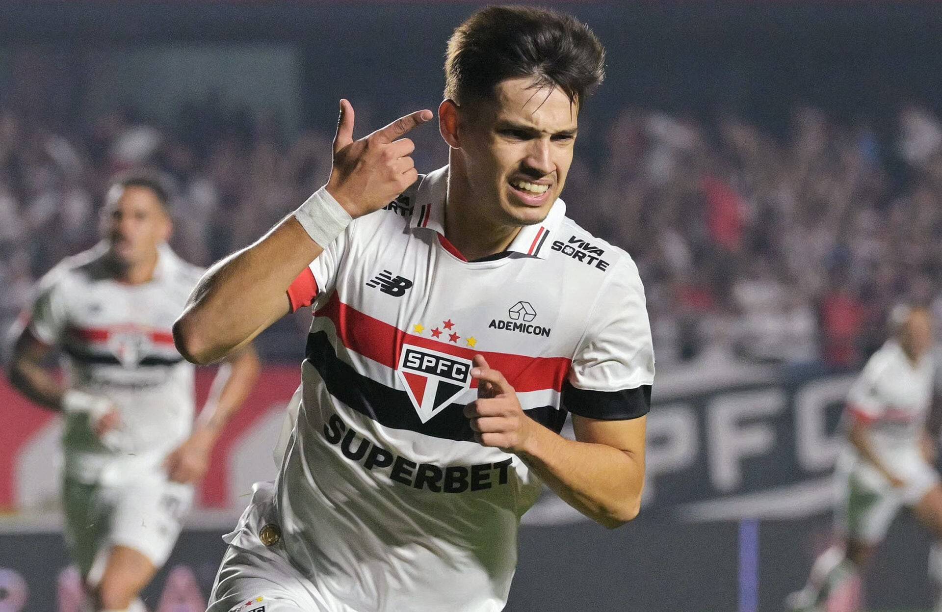 Celtic interest in Damian Bobadilla confirmed by leading journo
