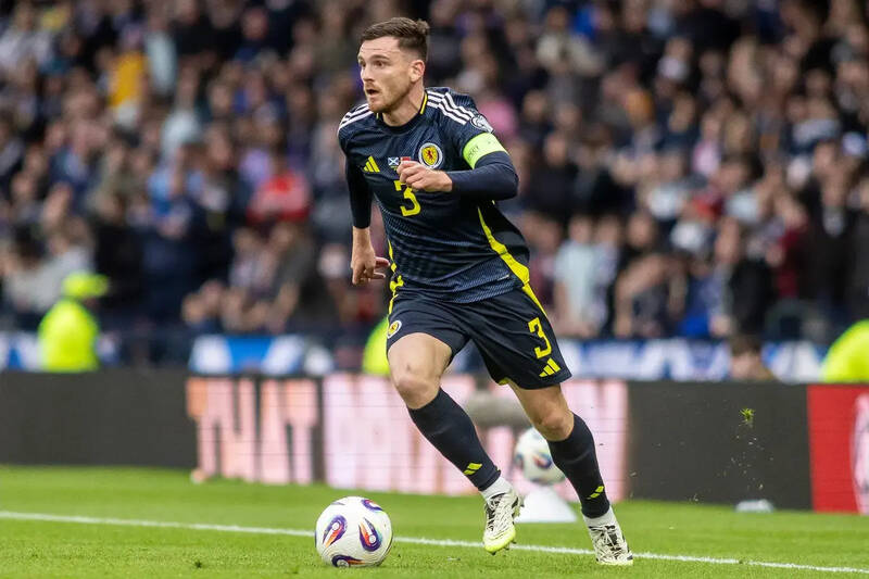Andy Robertson to Celtic? Alex Oxlade-Chamberlain Weighs In On Potential Move