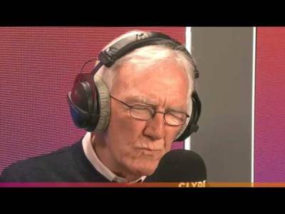 🏆 for the Clean Sweep? | Beat the Pundit | Darren in Drumchapel V Hugh Keevins