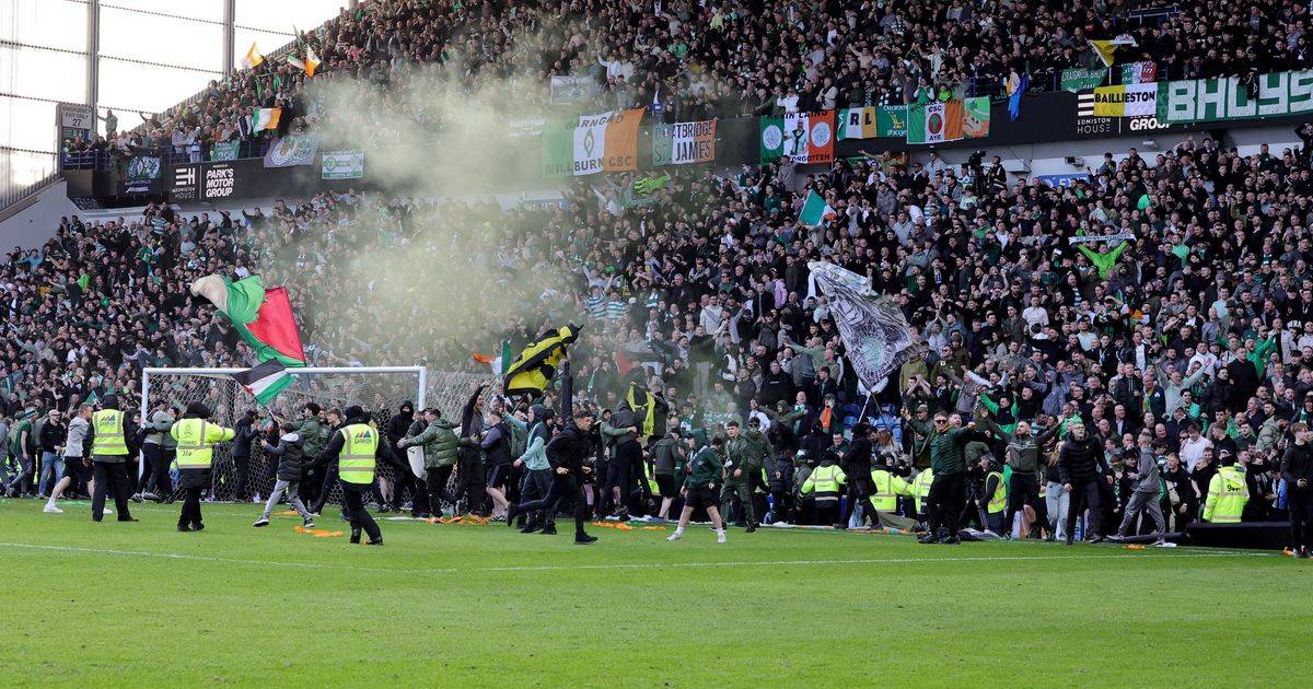 Celtic boss Martin O’Neill responds to Rangers pitch invasion that forced police to step in
