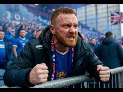 ROASTED: Dublin Airport clamps raging Rangers fans after Celtic tweet 🤣