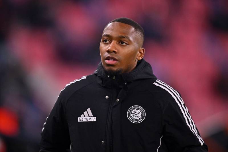 Michel-Ange Balikwisha paraded on pitch by Antwerp as Celtic exile continues