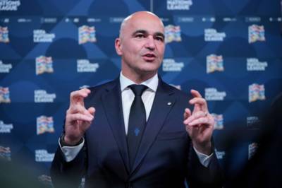 Roberto Martinez admits receiving offers, gives future timeline amid Celtic links