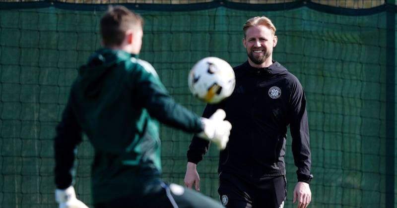 Kasper Schmeichel takes on surprise Celtic role just days after injury revelation