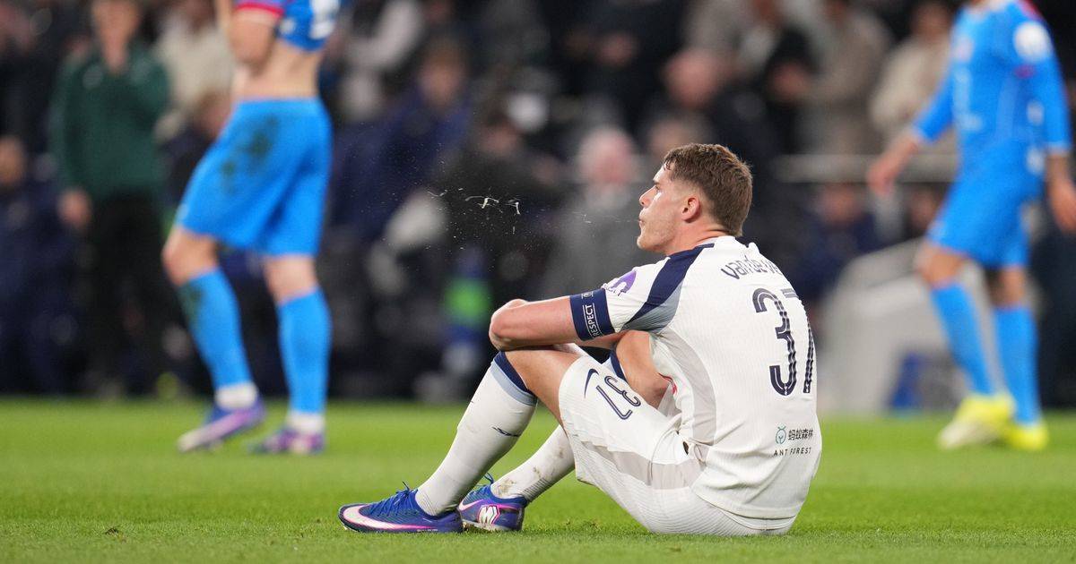 Tottenham fans ask ‘What did we do to you’ as Dublin Airport trolls Premier League strugglers