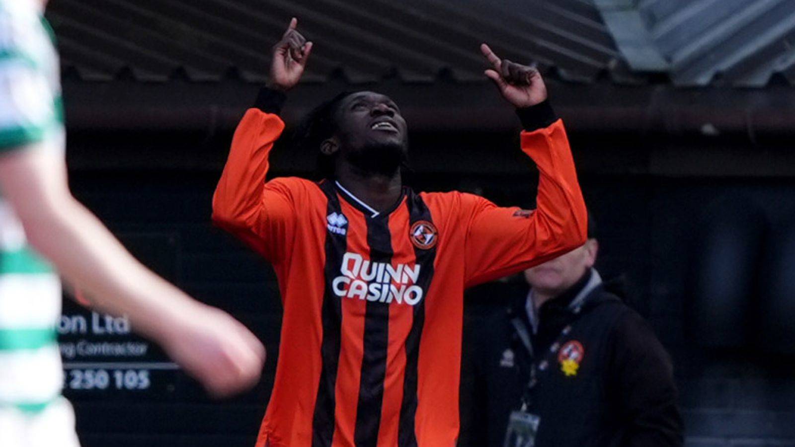 Celtic beaten by Dundee United as champions drop points in title race