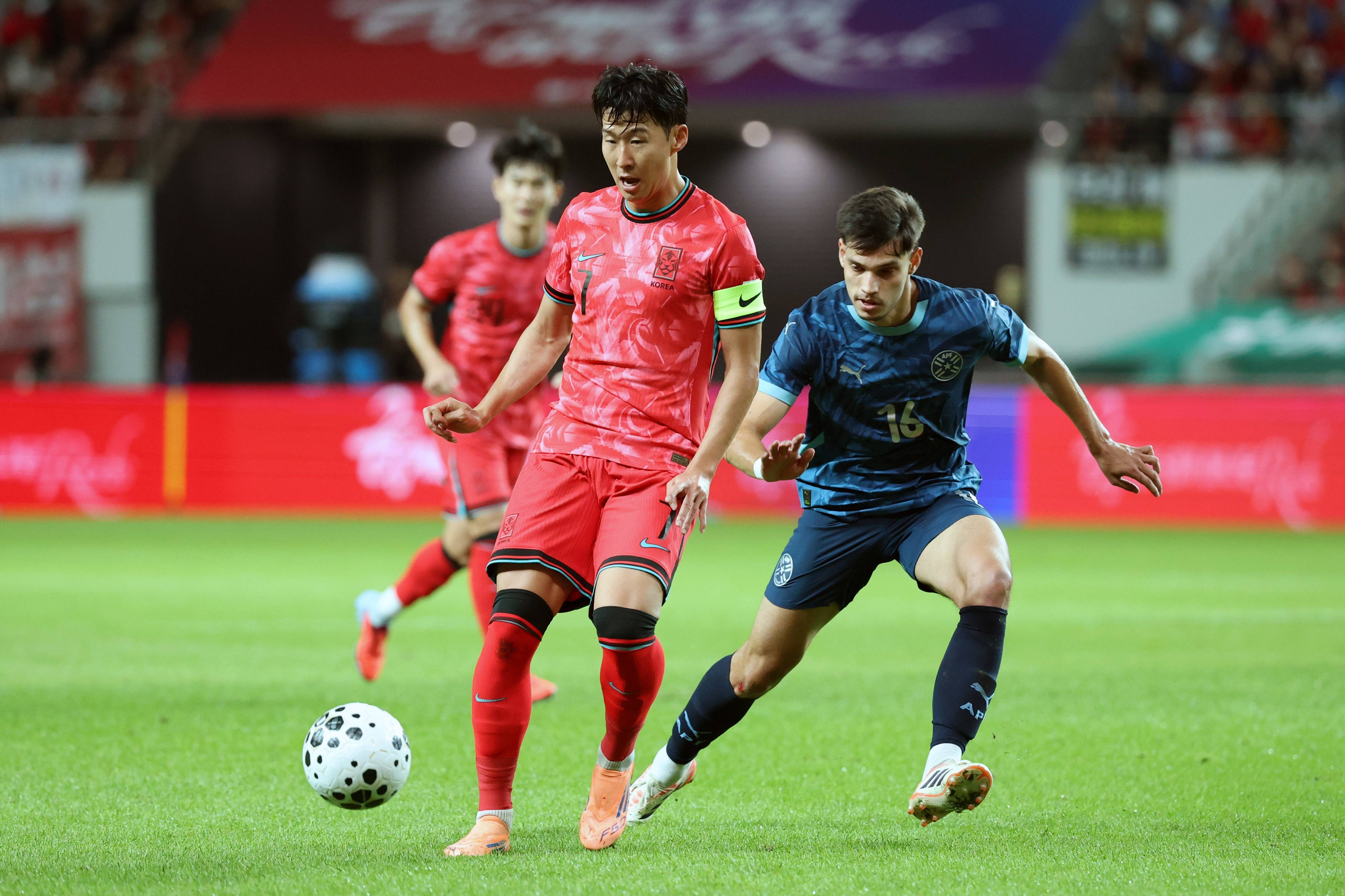 Celtic ‘set sights’ on summer transfer for 17 cap international midfielder with ‘clubs across Europe watching’