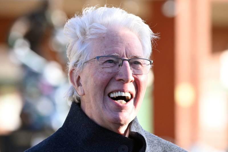 Jim Craig jokes ‘it’s up to the sculptor’ as Celtic great honoured with statue