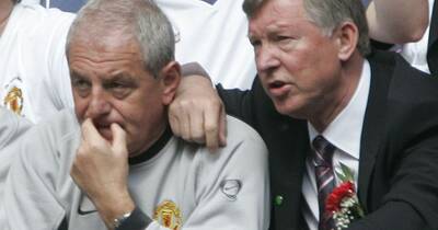 Walter Smith shamed Paul Scholes on the TOILET as Man United hero reveals hilarious moment that left legend red faced