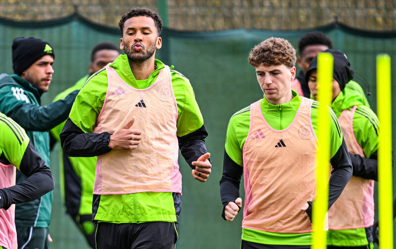 Martin O’Neill provides injury update on Celtic quartet as Julian Araujo question answered