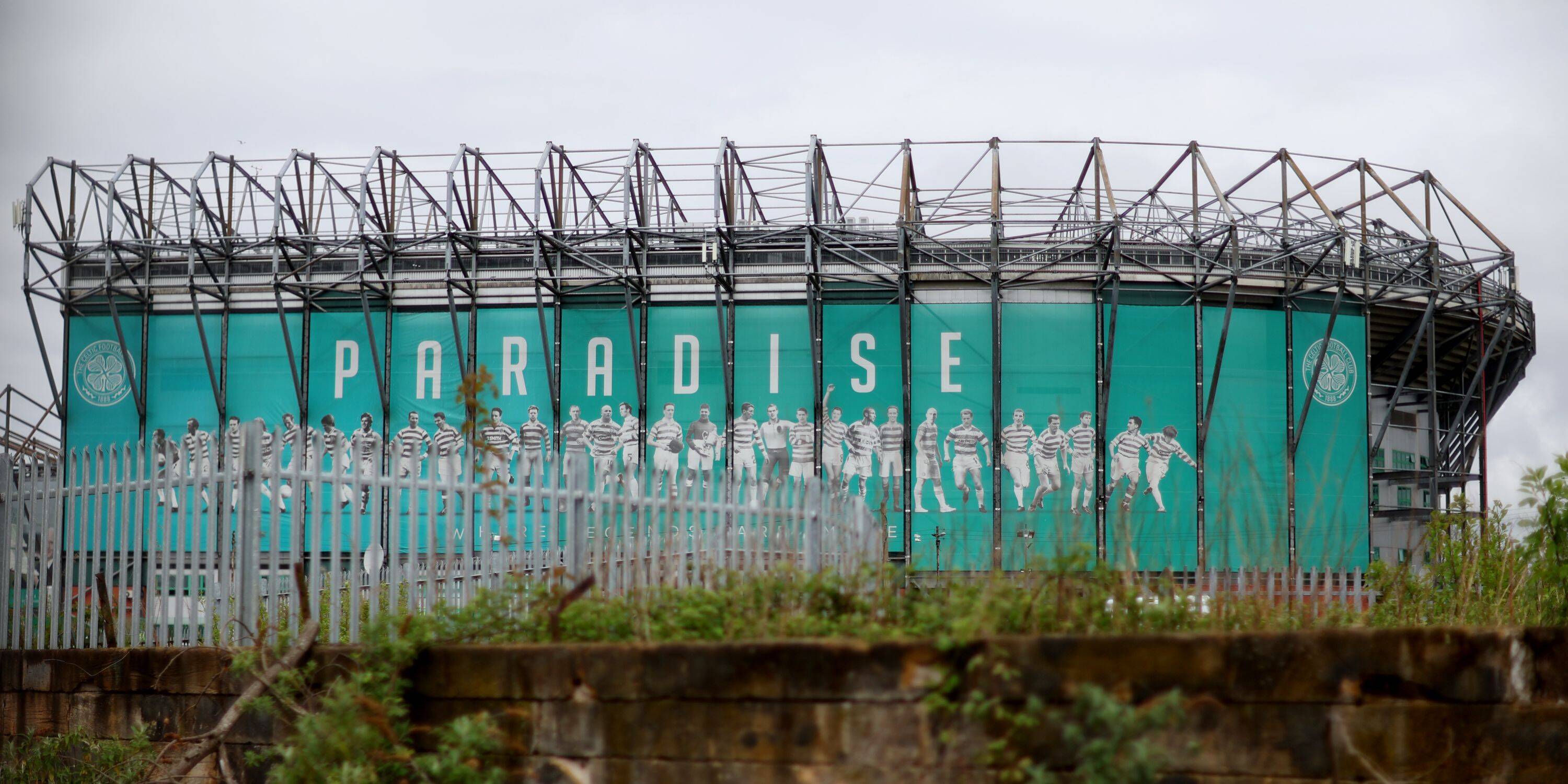 Multiple league-winning manager makes public transfer demand to take on Celtic role