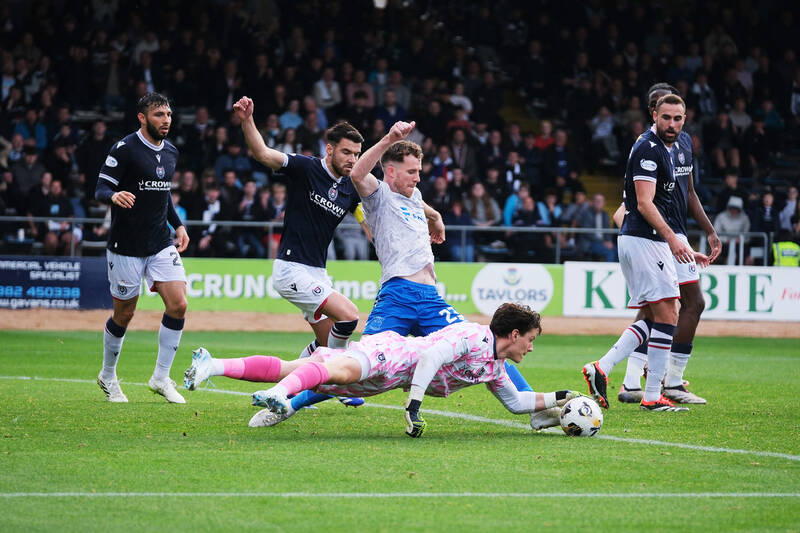 Celtic enter battle with Sheffield Wednesday and QPR over star as problem may be solved in ‘bargain’ transfer