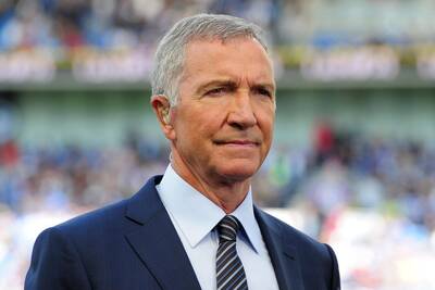 Rangers legend issues ‘momentum’ warning to Celtic in three-way title race