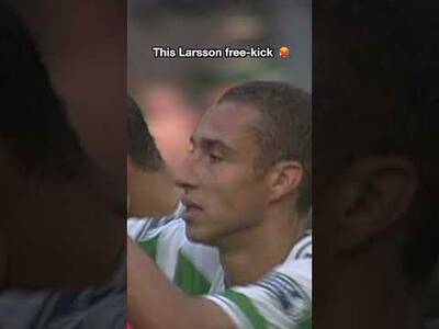 Add ‘free-kick specialist’ to Henrik’s CV 📝 #ClassicMatch🎞️