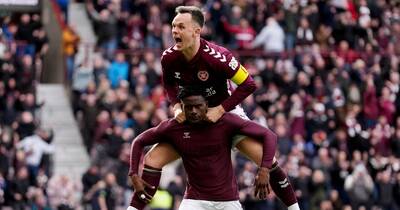 Hearts breathing easier thanks to Lawrence Shankland mindset amid suffocating Premiership title pressure Hearts breathing easier thanks to Lawrence Shankland mindset amid suffocating Premiership title pressure