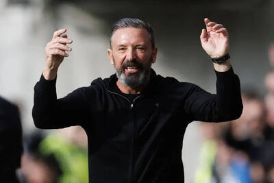 “I’m Asking You” – Derek McInnes Meltdown Fuels Celtic Title Hopes
