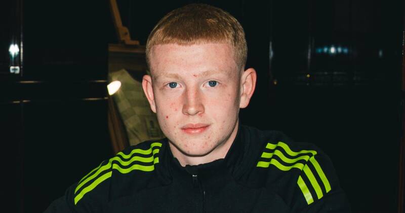 Celtic youngster snubs English Premier League interest to sign new deal