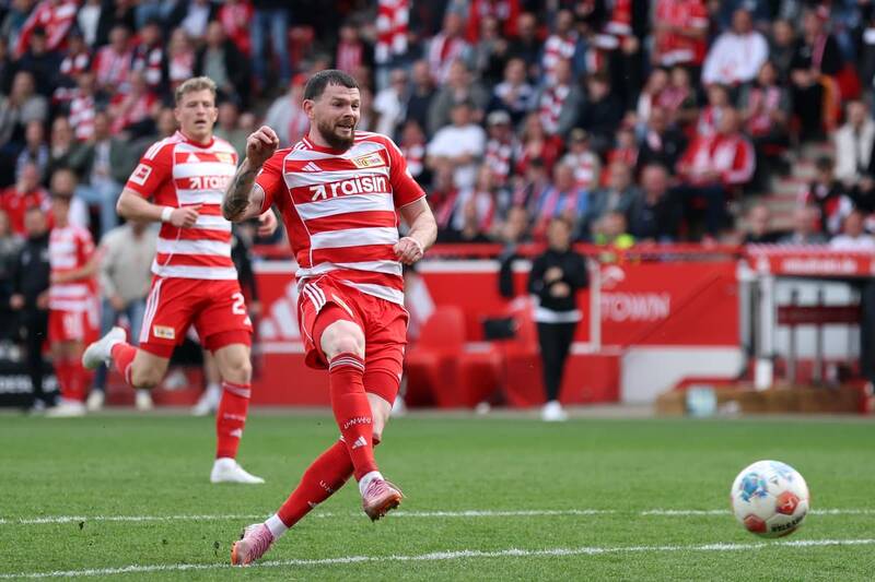 Annexed Scotland striker fires timely World Cup reminder in historic match for female coach