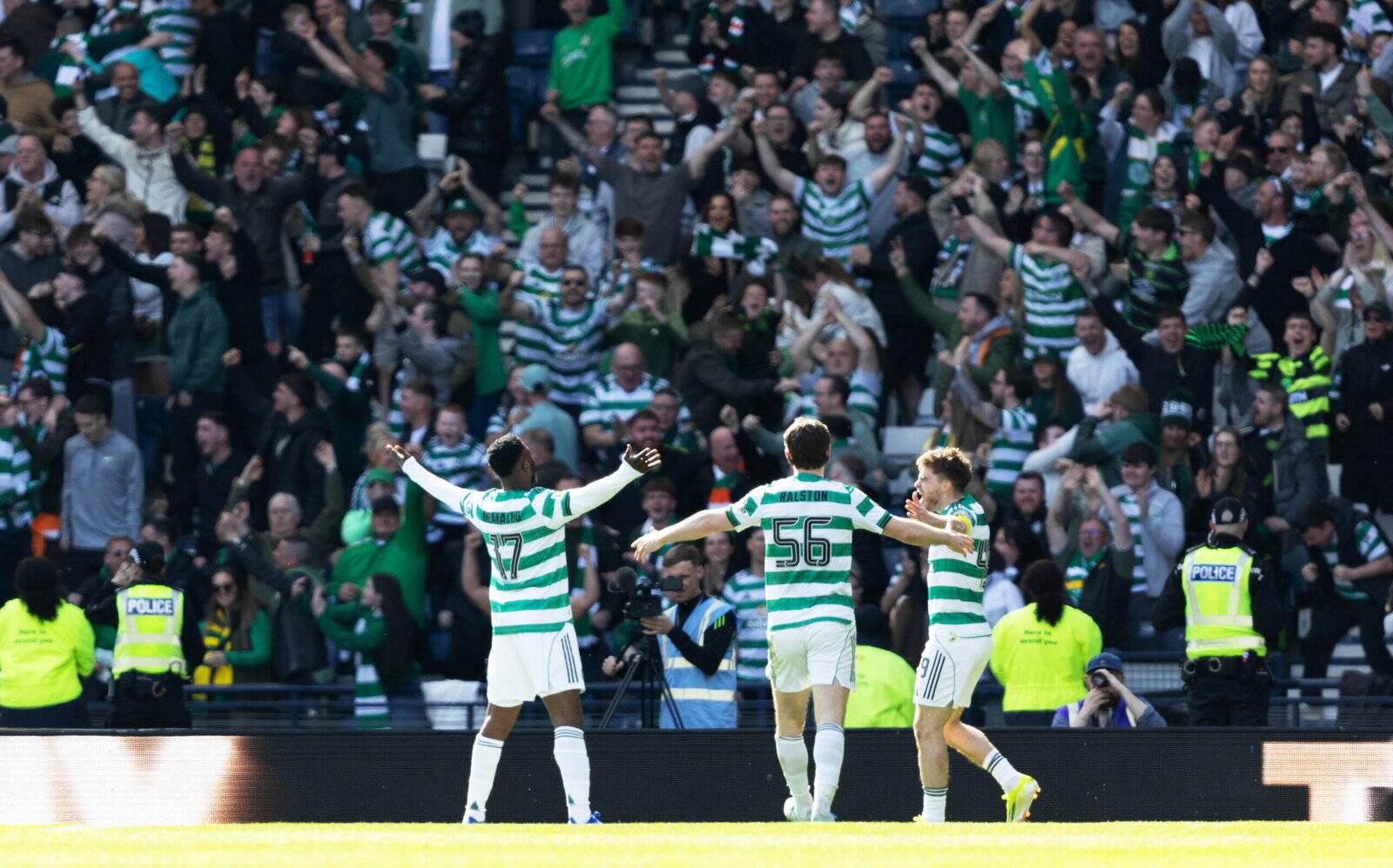 The ‘fear’ of Celtic winning this title is starting to creep in amongst the media, as Ewan Cameron says he’ll don a Celtic jersey if the Hoops win it