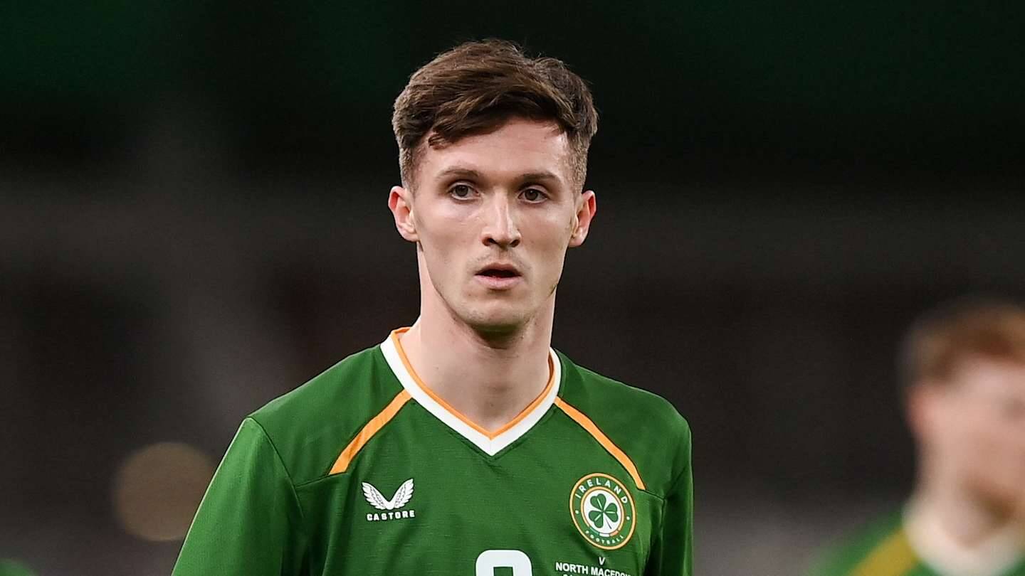 Johnny Kenny earns rave reviews down south as loan form continues to impress Celtic fans