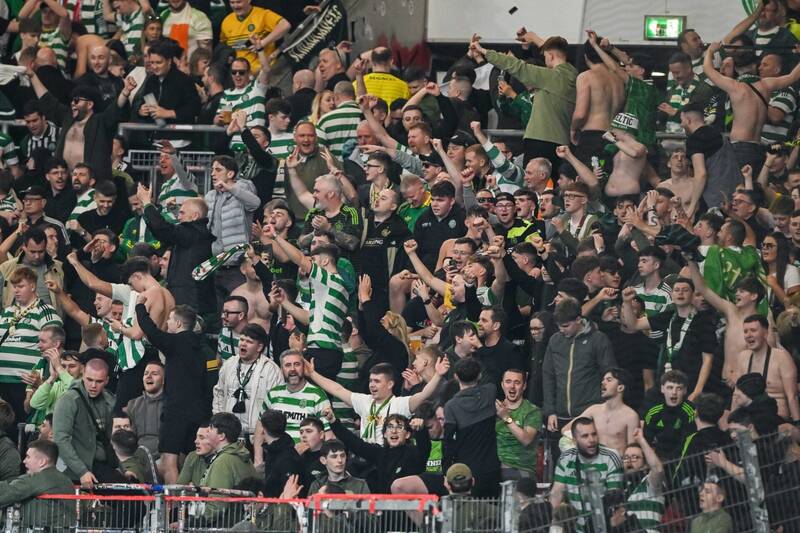 Celtic supporters send clear message to the club over James Forrest contract