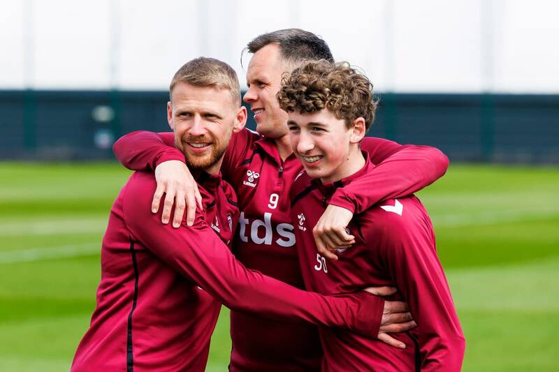 Hearts convinced they can deal with title nerves in thrilling battle with Rangers and Celtic