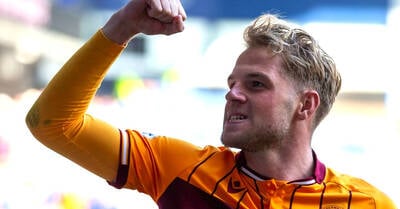 Loan Bhoy Plays His Part – at the Double