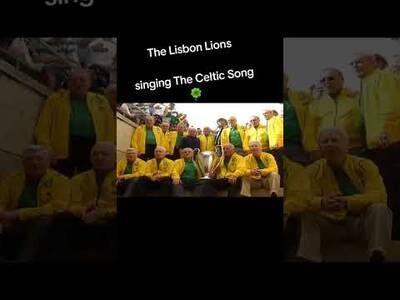Iconic The Lisbon Lions singing its grand old team 💚 In Lisbon #Celticfc #intheheatoflisbon