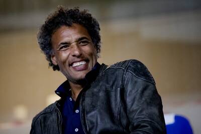 Pierre van Hooijdonk delivers Celtic clear message over Kasper Dolberg’s Ajax situation