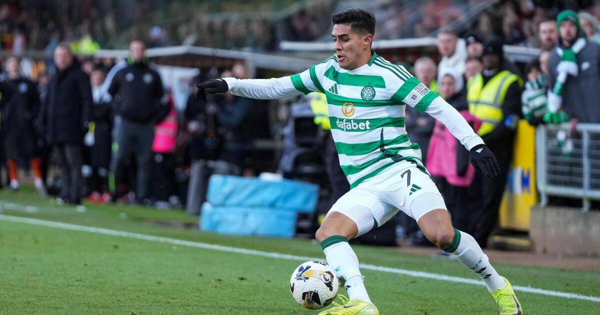Club legend urges his old team to splash the cash on Celtic star in summer transfer