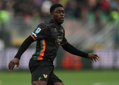 Celtic remain interested in Venezia midfielder Issa Doumbia