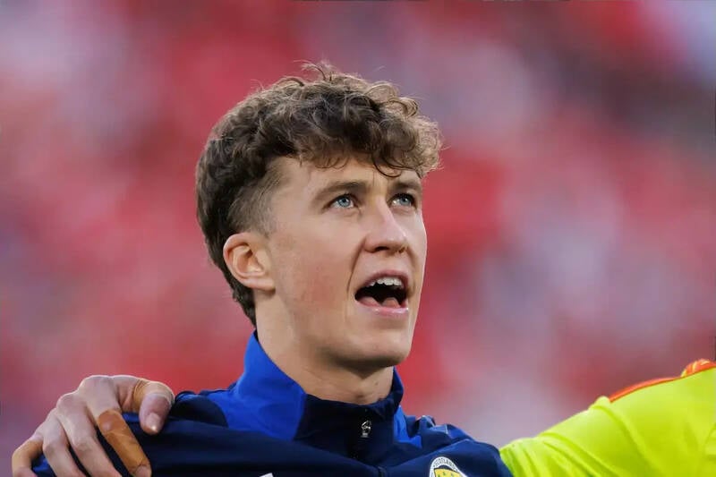 WATCH: Former Celtic Defender’s Red Card For “Disgraceful Behavior”