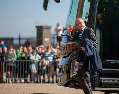 Martin O’Neill runs rings round hacks on Rangers ticket row