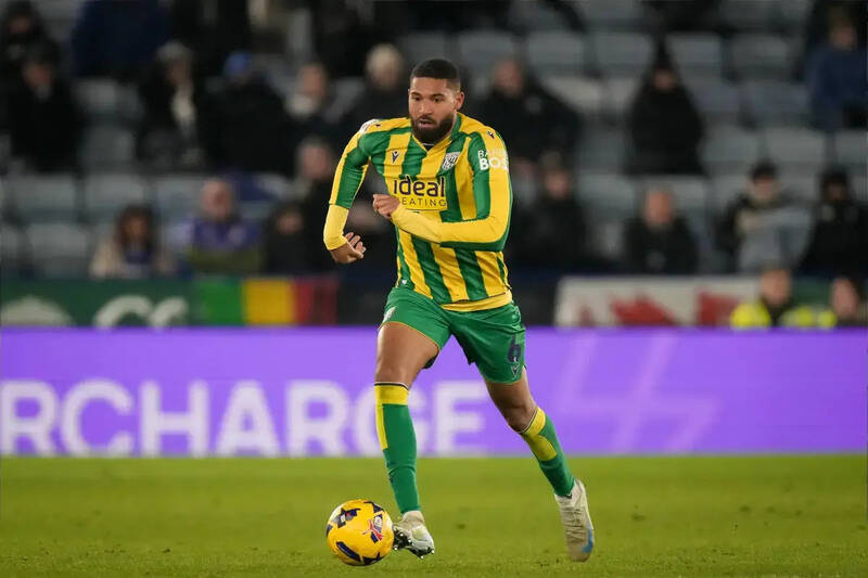 Celtic Plot Move for American International
