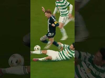 ? Yang is your Men’s Young Player of the Year, sponsored by PWR Pack #CelticPOTY?