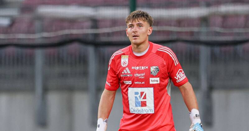 Celtic ‘join’ transfer race for rising keeper who is Manuel Neuer clone but face battle with 3 Premier League clubs