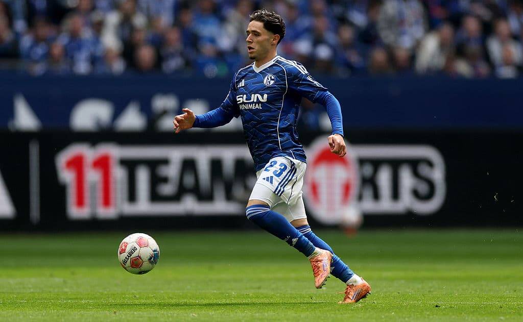 Celtic and Sunderland wrestling to sign ‘tireless’ £10m star as ‘enquiries’ launched over summer transfer