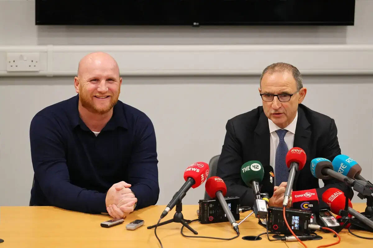 John Hartson Sends Celtic Title Warning