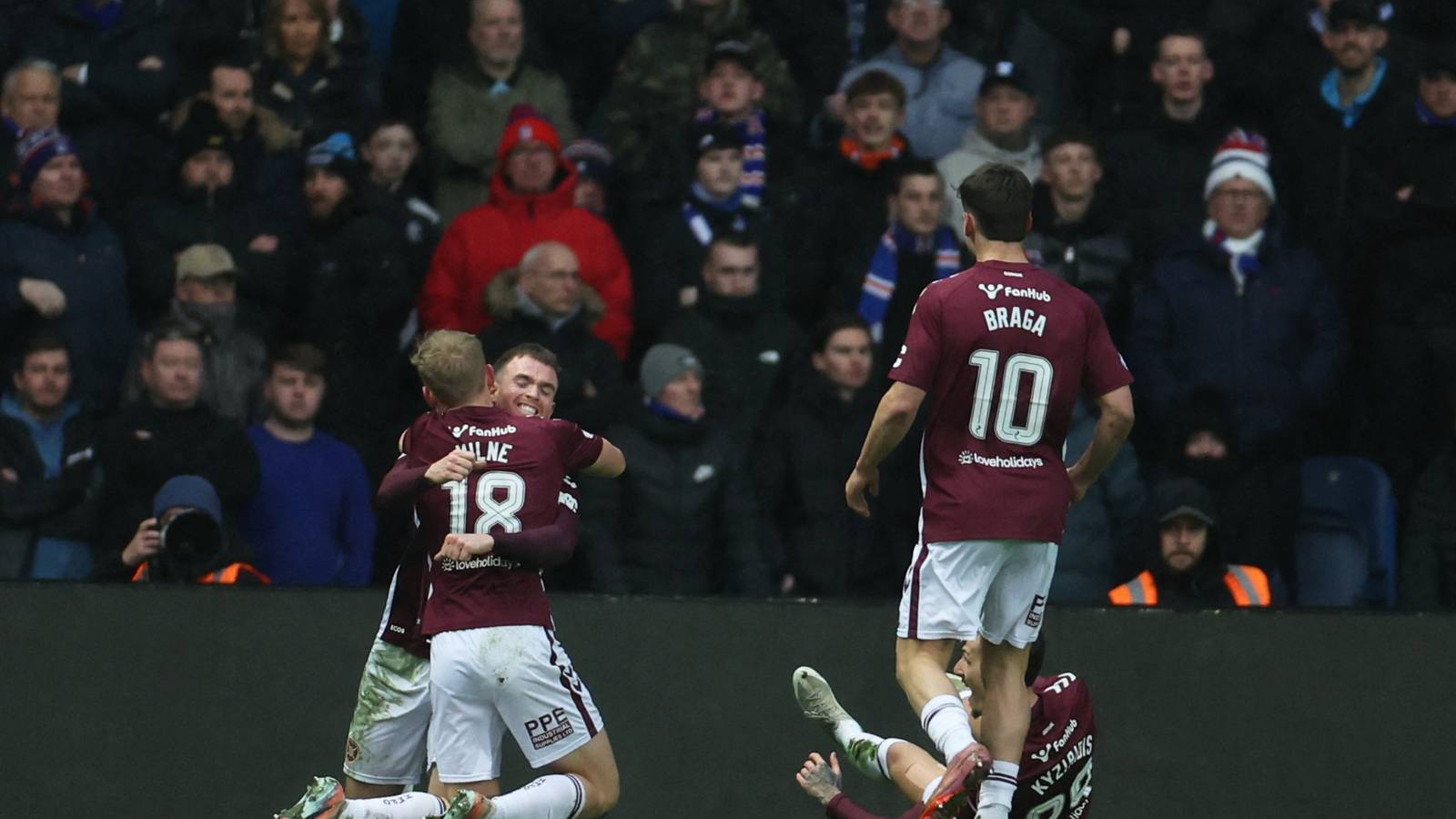 “Instrumental” Hearts star set to leave and now Celtic’s top summer target