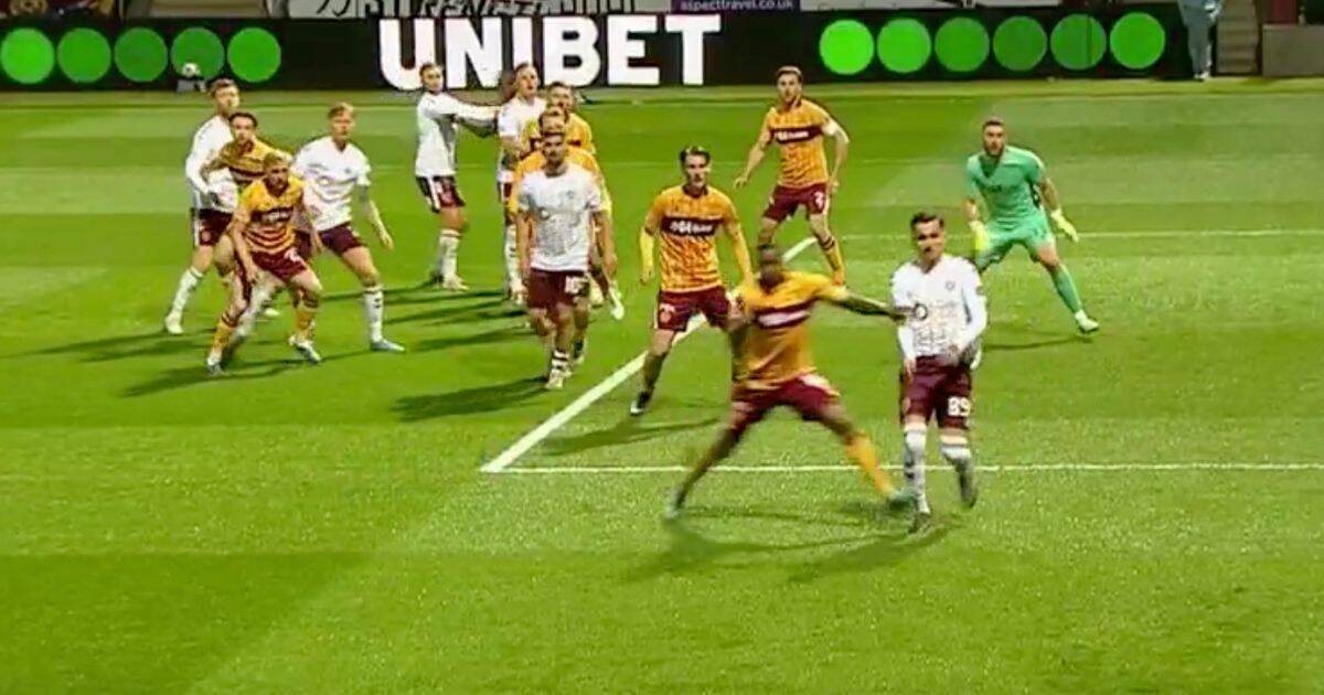 Derek McInnes reveals Wilie Collum agrees Hearts penalty call at Motherwell was wrong