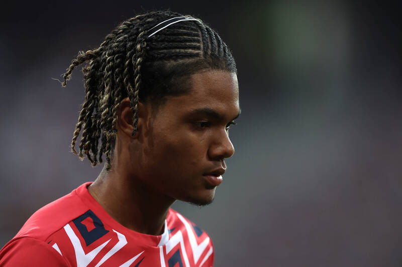 Celtic open talks with Aaron Malouda, according to L’Equipe