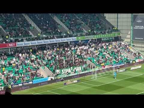 Hibs Fans Celebrate Arne Engels Penalty for Celtic! 🍀 #hibs #celtic #hearts