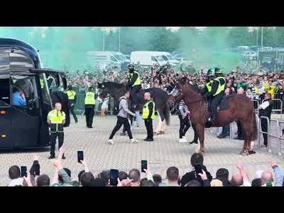 Hearst Team Bus Arriving at Celtic Park Before the Celtic V Hearts Game!!! ￼