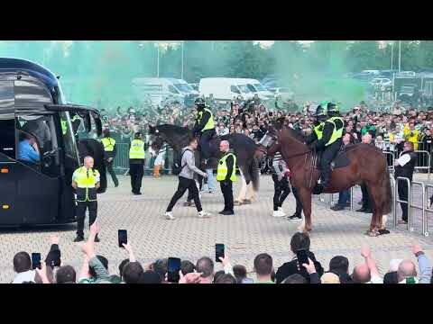 Hearst Team Bus Arriving at Celtic Park Before the Celtic V Hearts Game!!! ￼