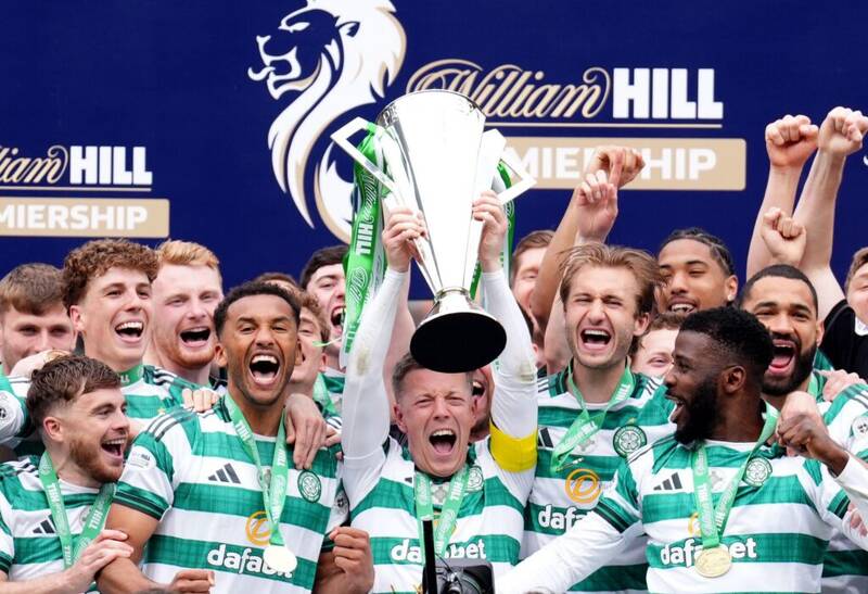 Scott Brown shares emotional Celtic message after title celebration return