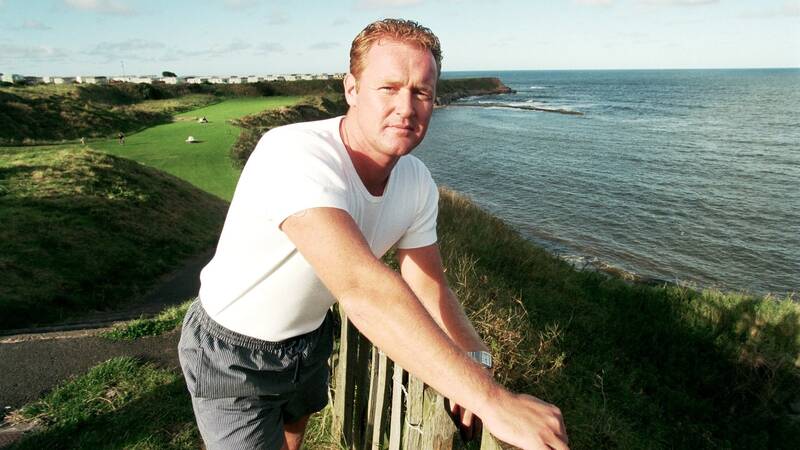 Ex-Celtic and Hearts star Mike Galloway dies aged 60 as tributes paid to former Scotland cap