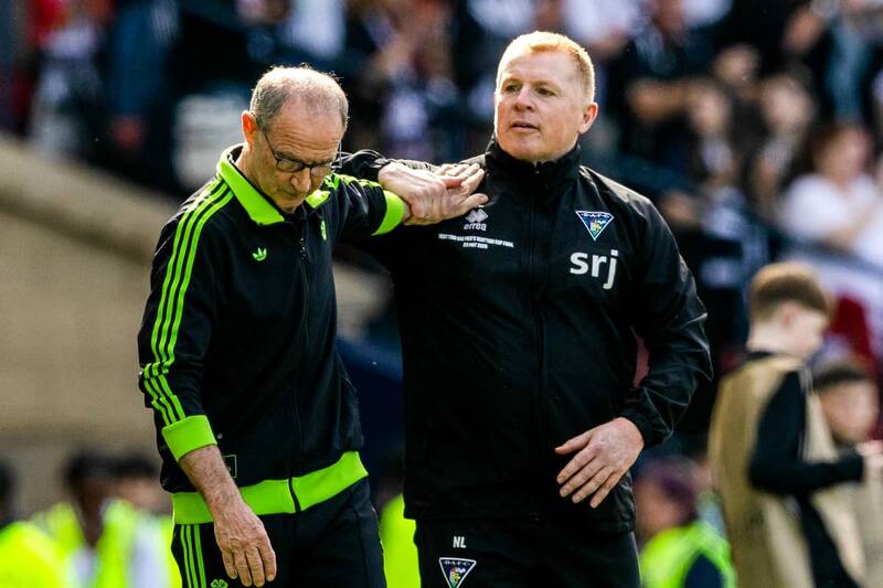 Neil Lennon gives Dunfermline future update, says dog is in trouble and reacts to Celtic chant